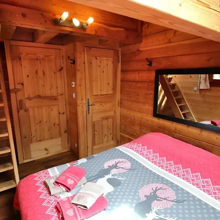 Prestigious 18 Person With Pool And Jacuzzi Vars (Hautes-Alpes)
