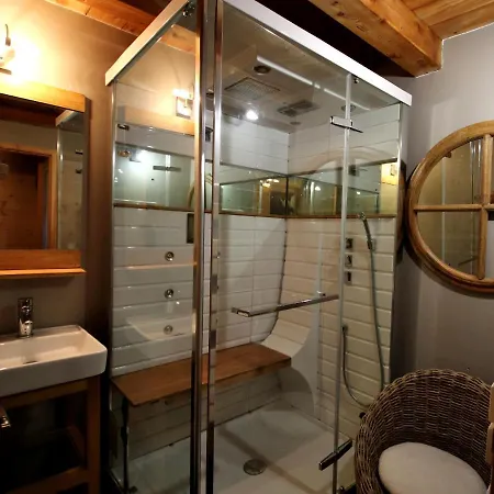 Prestigious 18 Person With Pool And Jacuzzi * Vars (Hautes-Alpes)